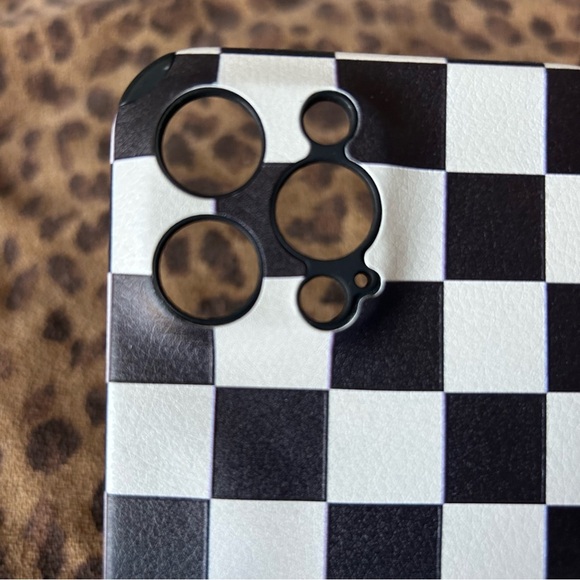Brand New! iPhone 13 Pro Max Black & White Checkered Cases + Screen Protector 🖤🤍 - Picture 4 of 10